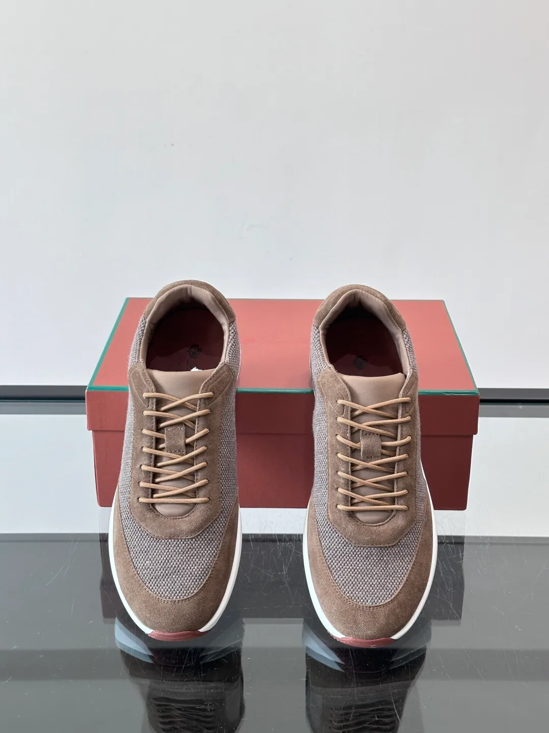 Men's men's shoes 💰p580 "Loro men's shoes 💰pian＊" Week End Walk series sports shoes, using exclusive raw materials, mesh upper + suede stitching, breathable and comfortable, rubber soles with strong grip, suitable for commuting and casual outings. Low-key high-end gray tone, versatile suit or casual wear, size: 39-44 (customized at 38.45.46)